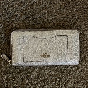 Coach Wallet ROSE GOLD
